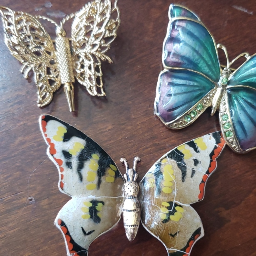 Brooch - Picture 3 of 5